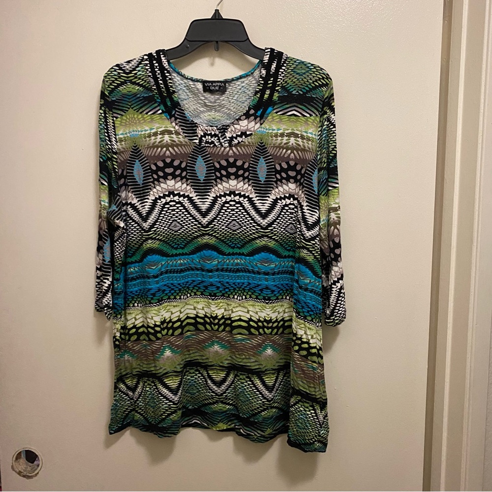 Via Appia Due Womens Top Blouse Shirt 2X 2XL 50” Multicolor Print Boho Abstract